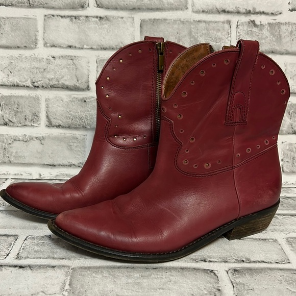 Lucky Brand Shoes - Lucky Brand Red Western Ankle Boots, Booties, size 8